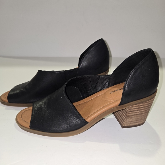 Lucky Brand Shoes - Lucky Brand Black Leather Oxfords